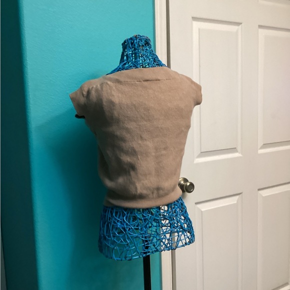 💥PRICE DROP💥 The Reset Cap Sleeve Sweater - Picture 3 of 5